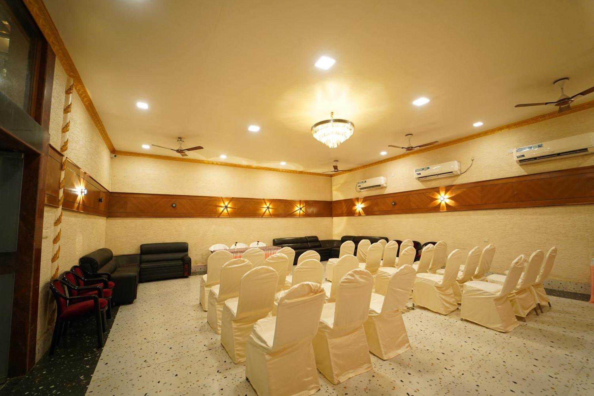 Hotel Ananta Sayana Bhubaneswar Ngoại thất bức ảnh