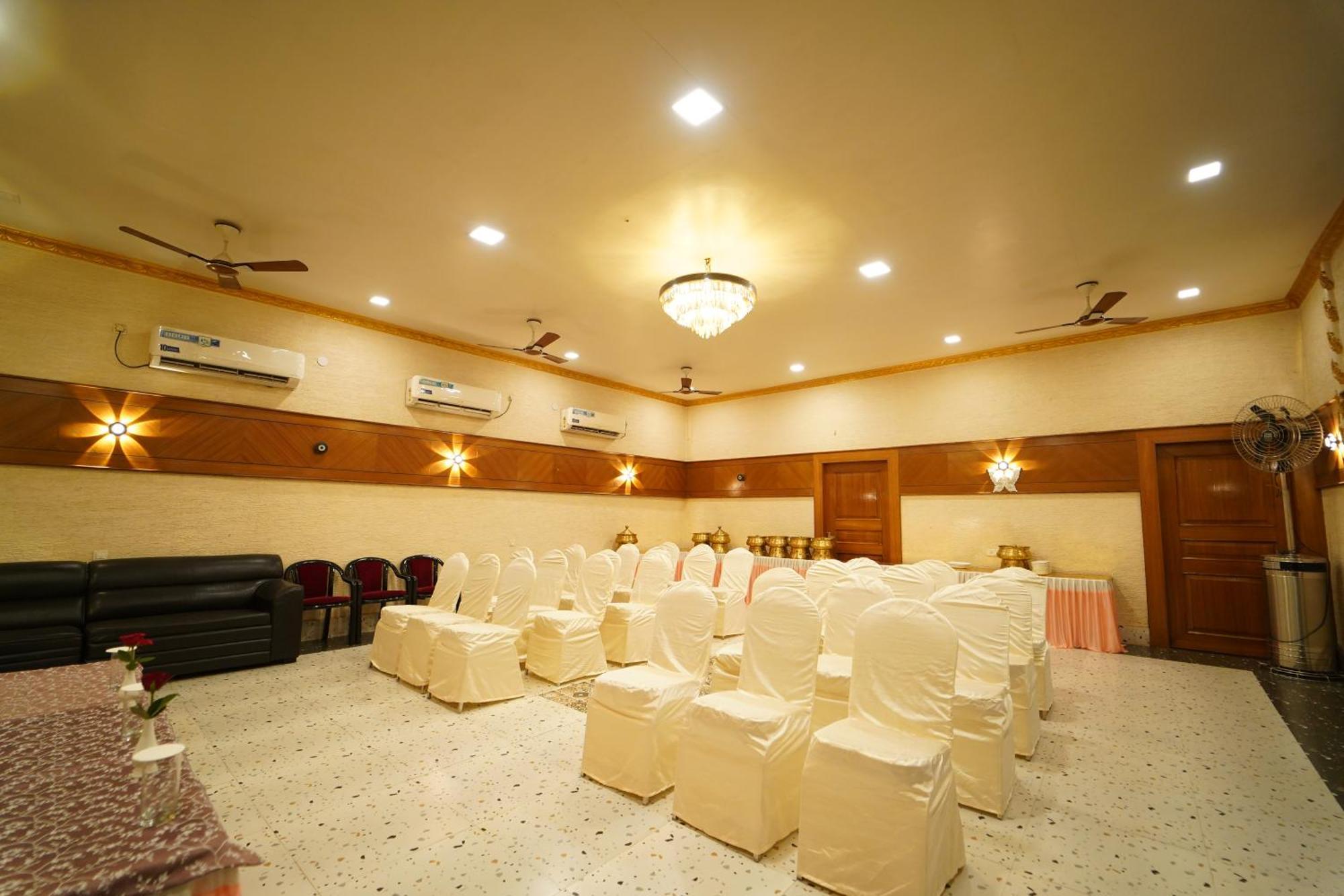 Hotel Ananta Sayana Bhubaneswar Ngoại thất bức ảnh