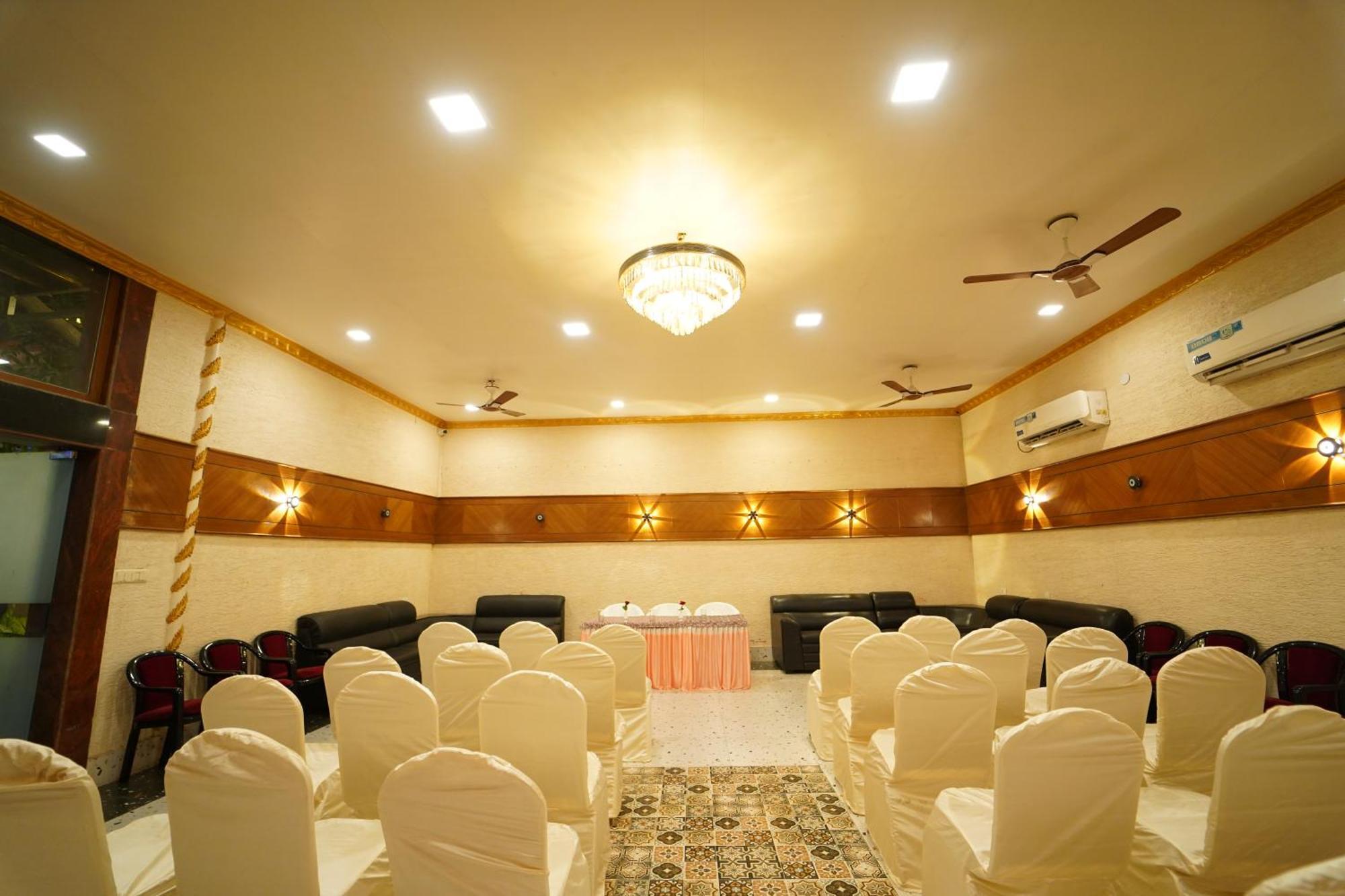 Hotel Ananta Sayana Bhubaneswar Ngoại thất bức ảnh